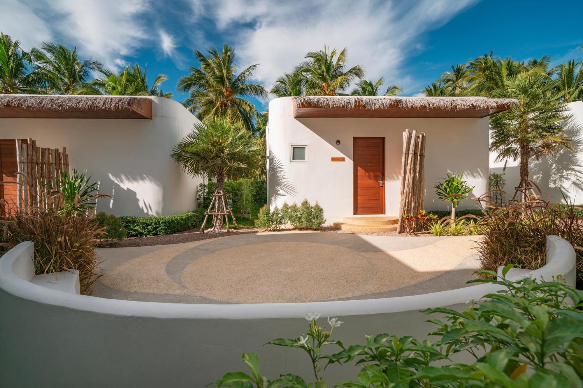 Resto Sea Resort - Baan Krut Prachuap Khiri Khan Exteriör bild